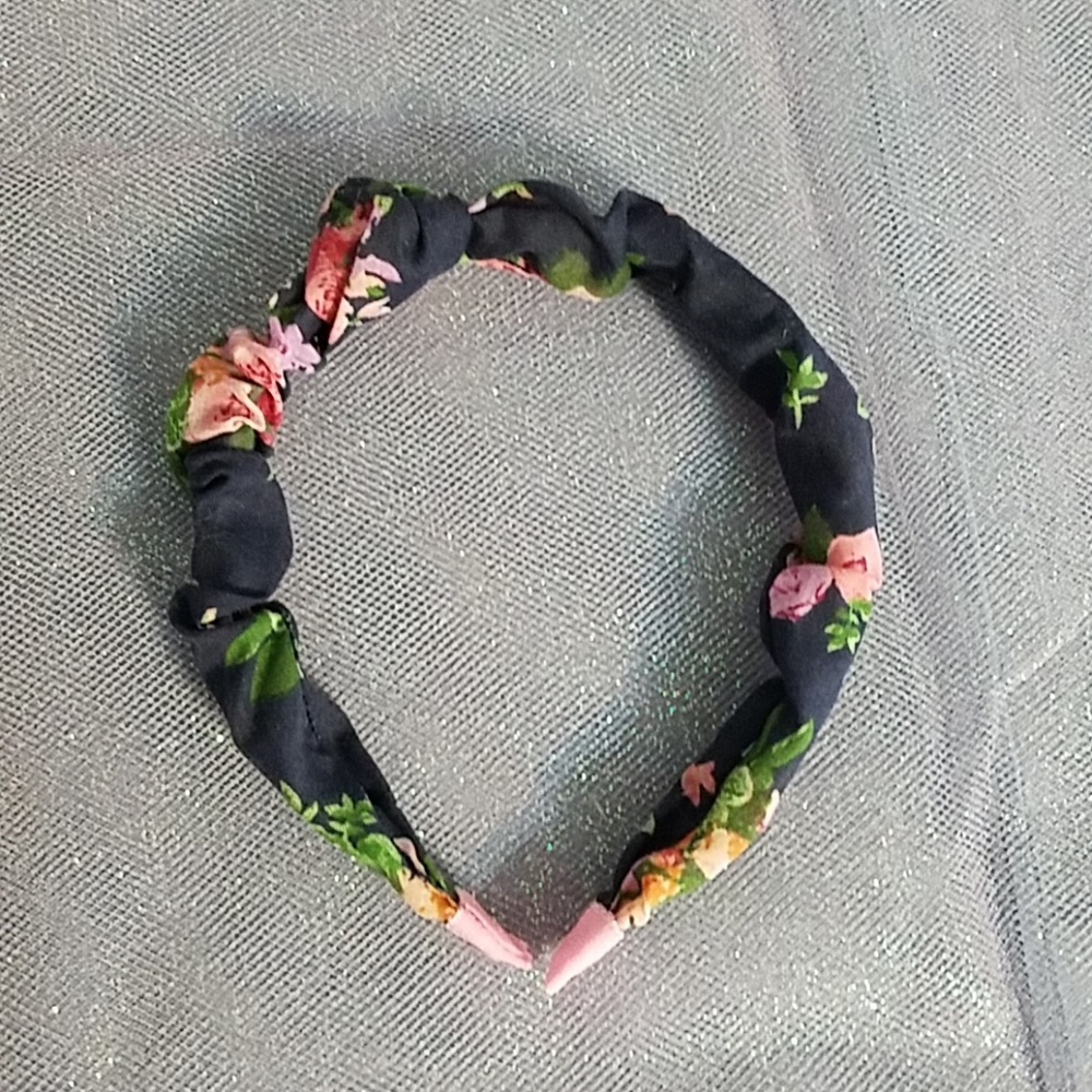 Headbands - Picture 4 of 4